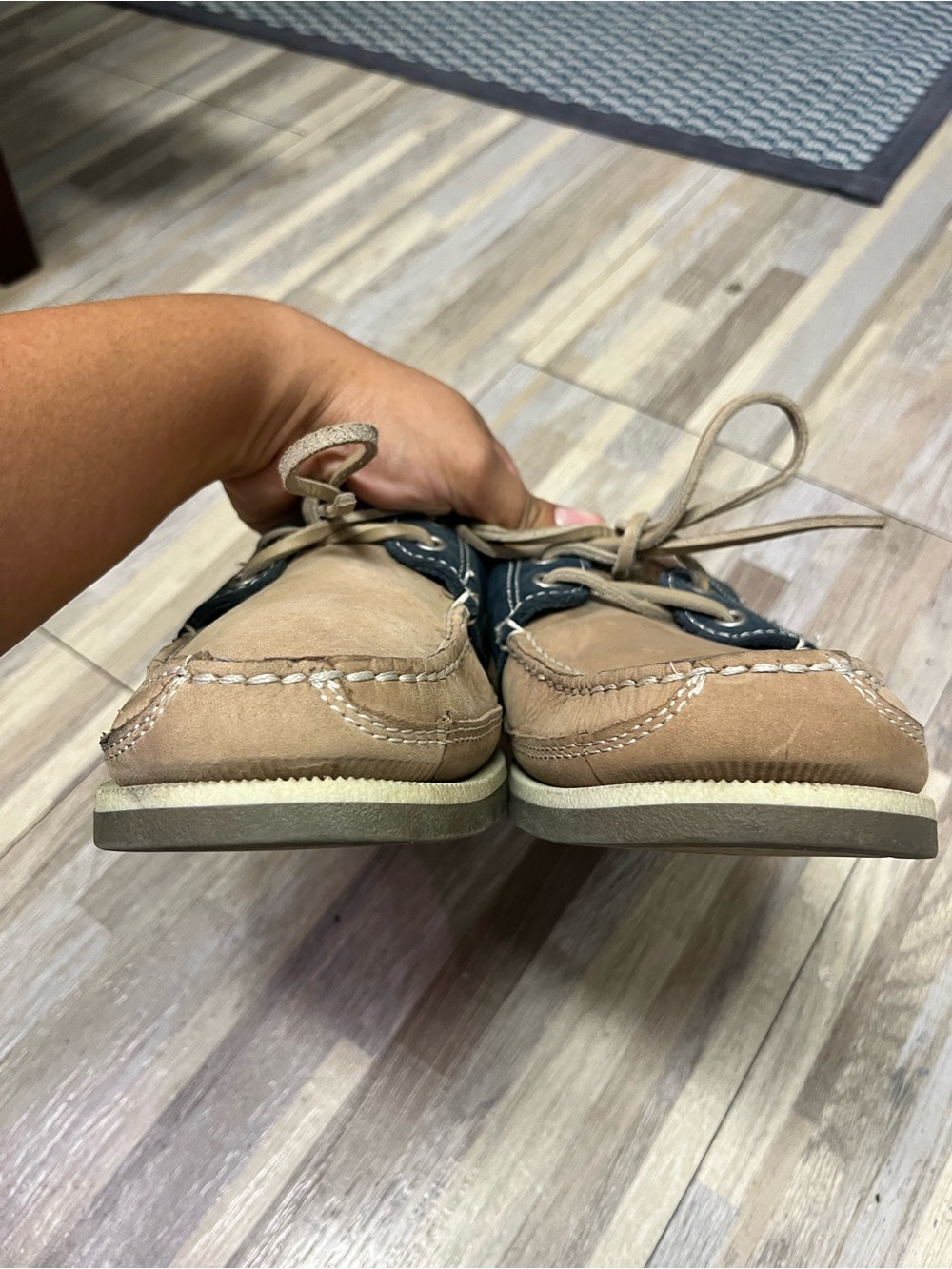 Margaritaville Men's Tan and Navy Leather Boat Shoes - Picture 7 of 8